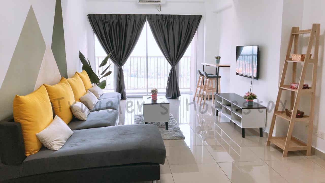 Traveler'S Homestay 旅人窝@ The Venus Sitiawan Kampong Lumut Kiri Exterior foto